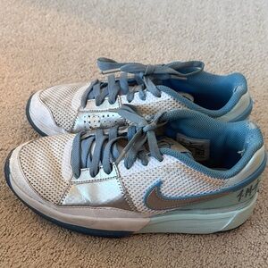 Nike White and Blue Volleyball or Basketball Shoes